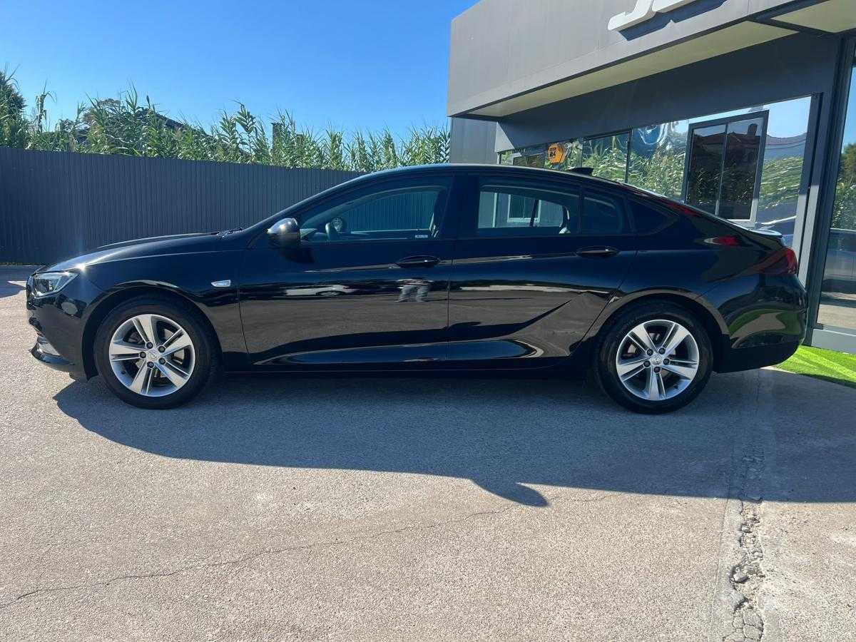 opel-insignia-2018-diesel-1598cc