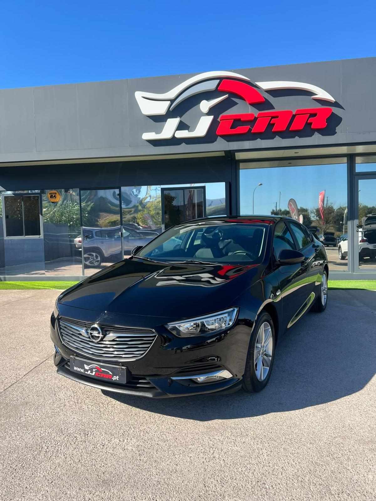 opel-insignia-2018-diesel-1598cc