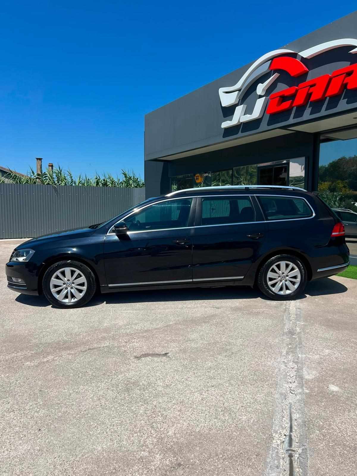 volkswagen-passat-variant-2011-diesel-1598cc