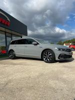 volkswagen-passat-variant-2022-hibrido-a-gasolina-1395cc