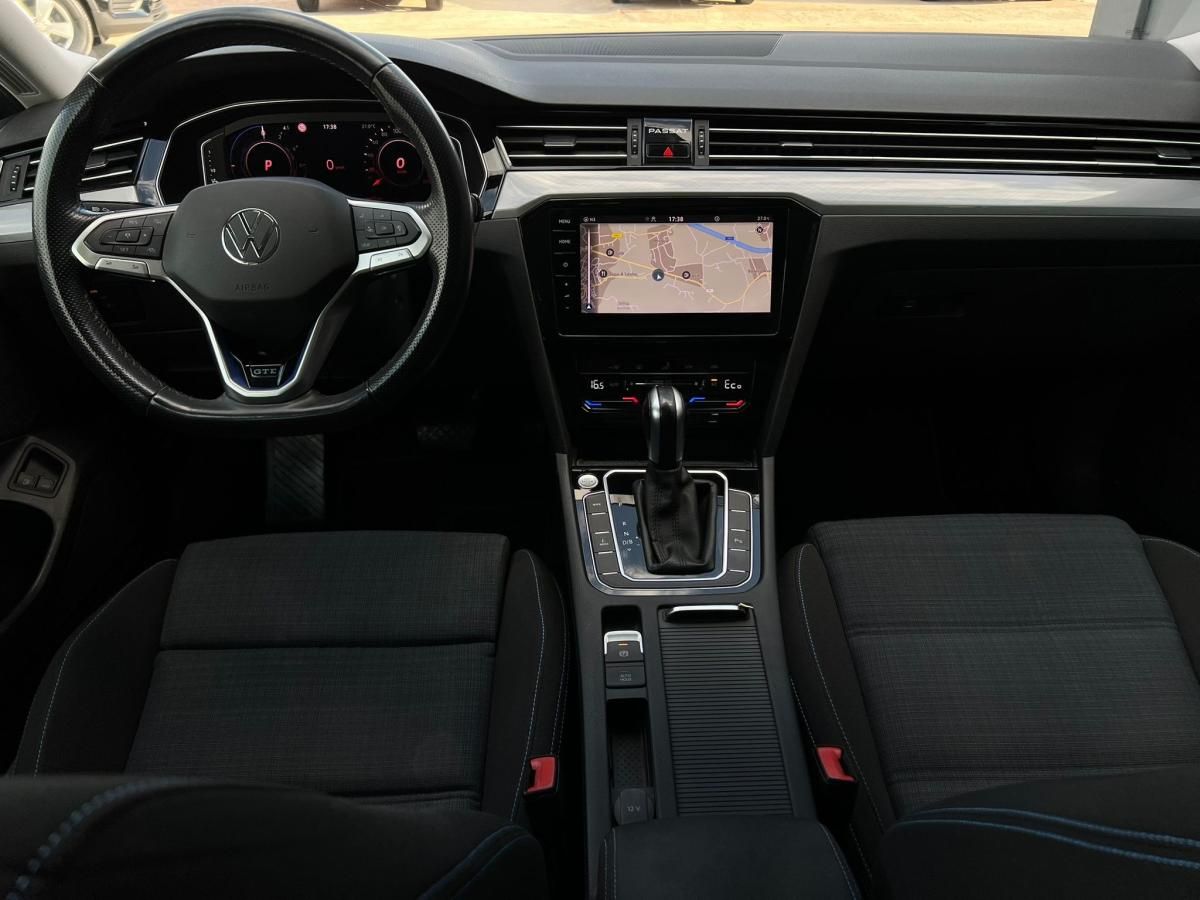 volkswagen-passat-variant-2022-hibrido-a-gasolina-1395cc