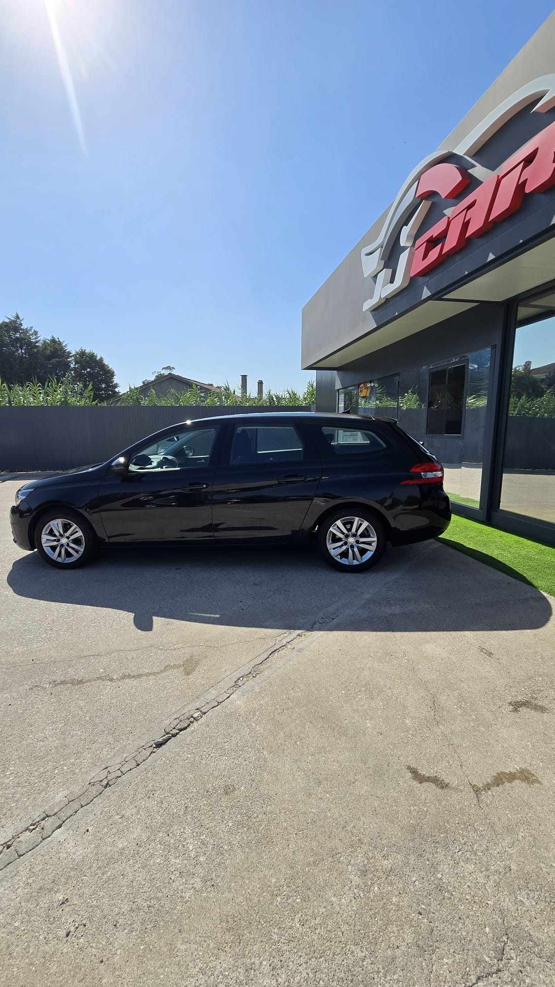 peugeot-308-sw-2018-diesel-1499cc