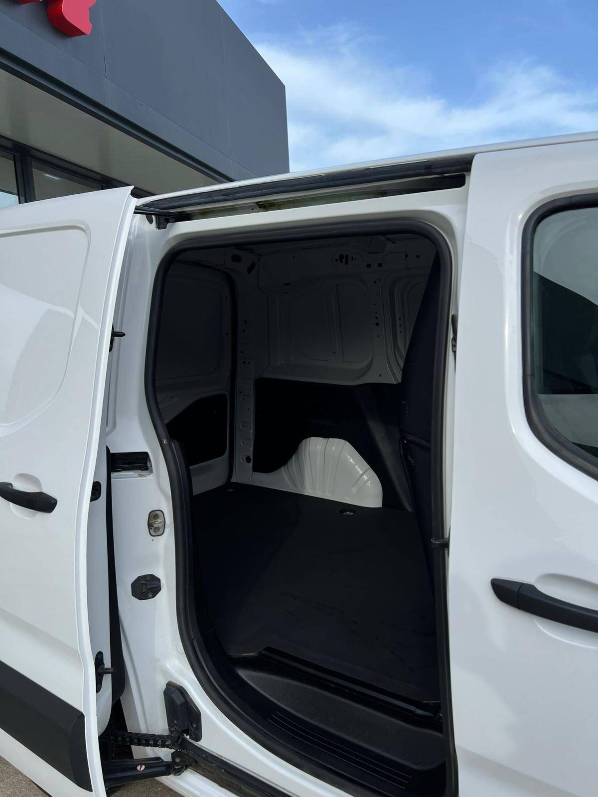 peugeot-partner-2020-diesel-1499cc