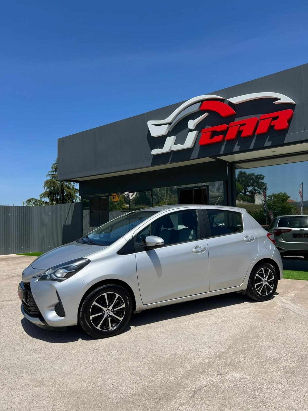 toyota-yaris-2020-gasolina-998cc