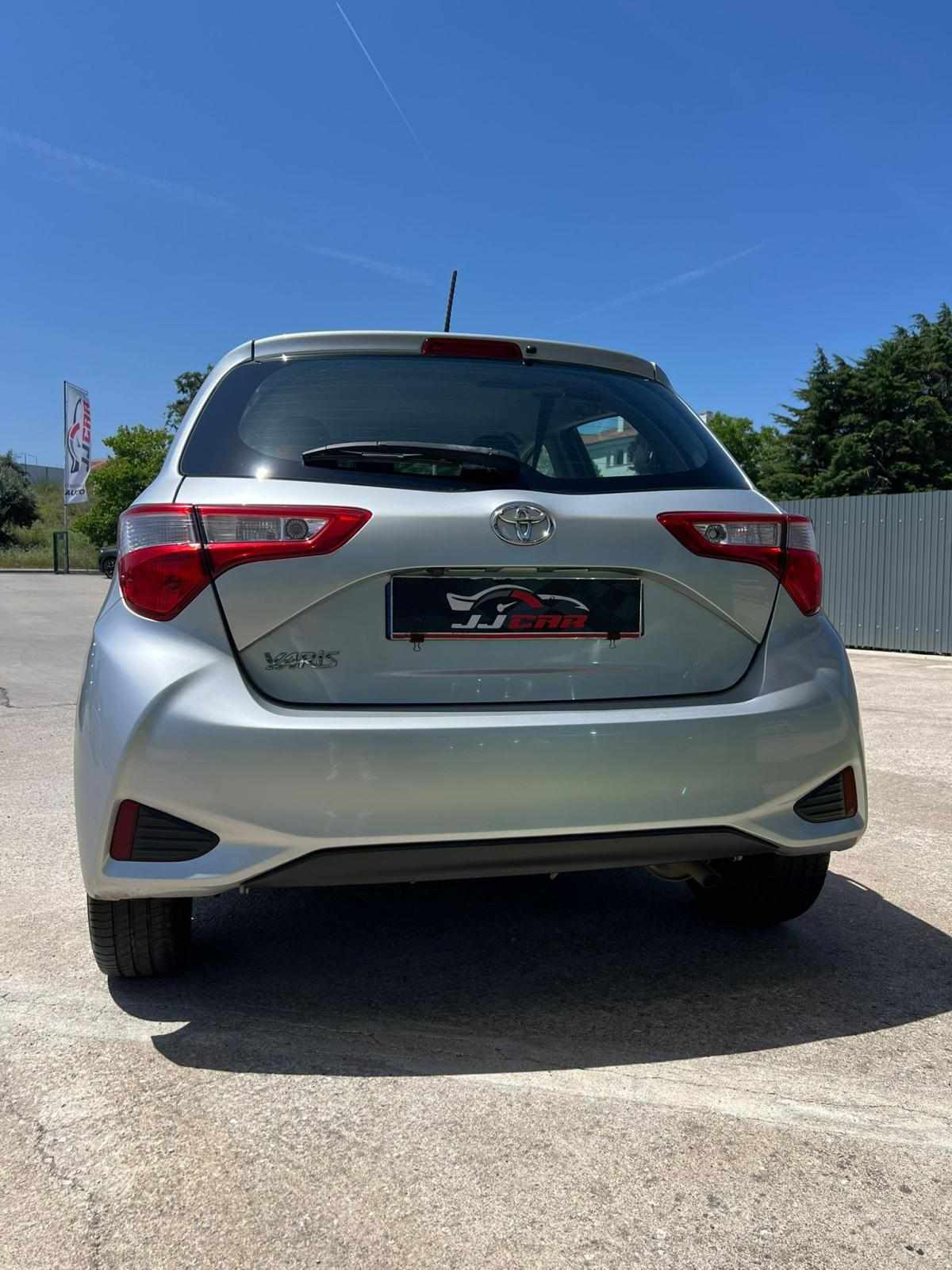toyota-yaris-2020-gasolina-998cc