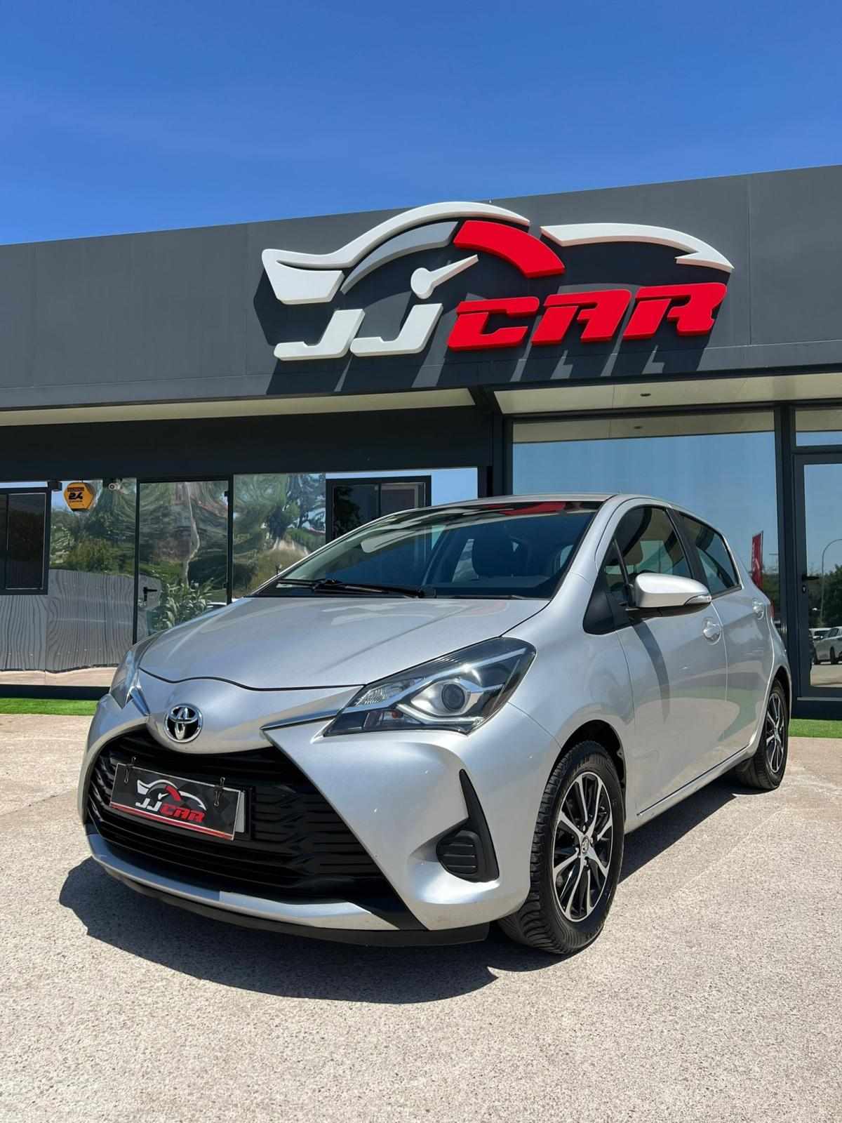 toyota-yaris-2020-gasolina-998cc