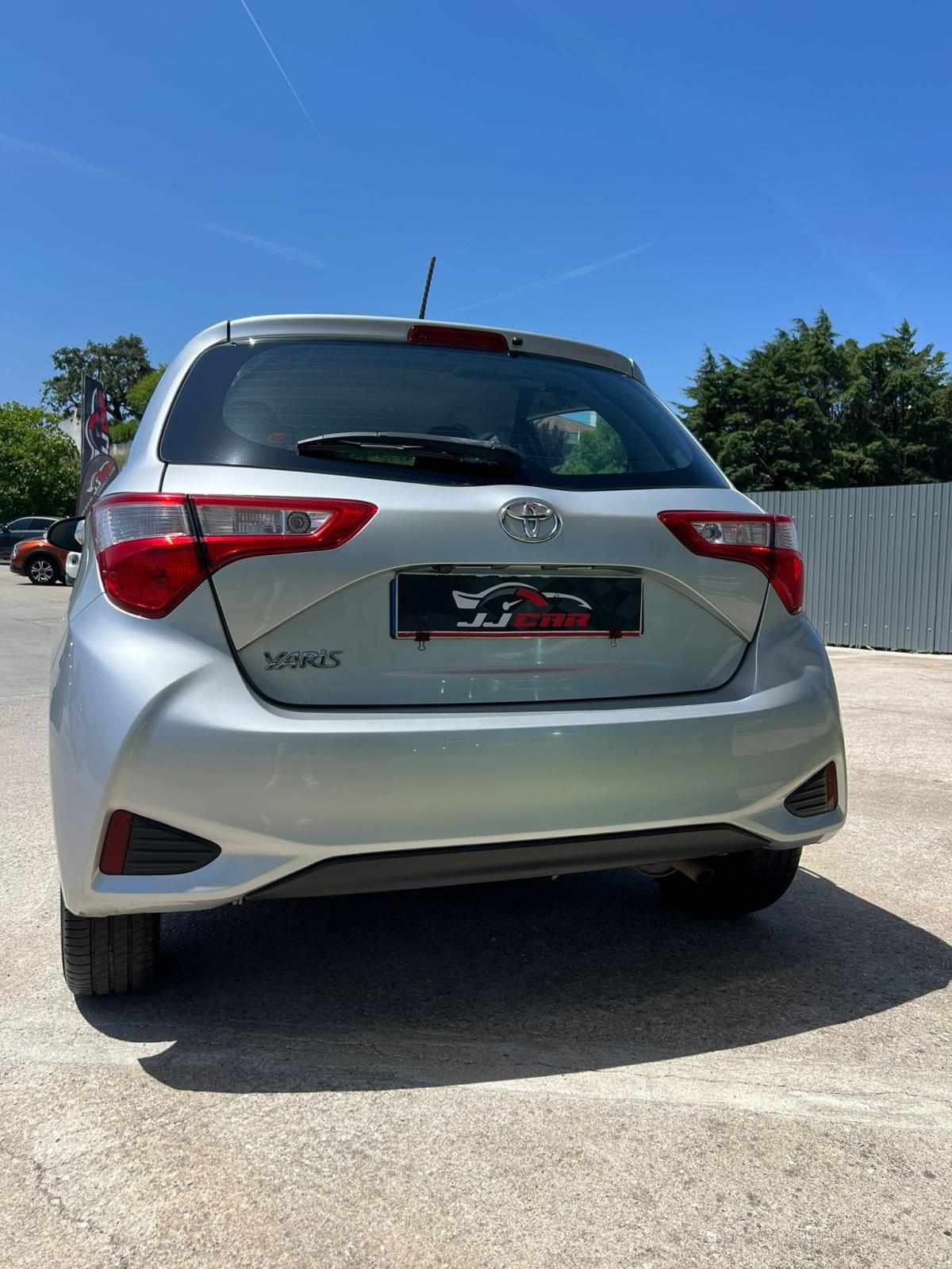 toyota-yaris-2020-gasolina-998cc