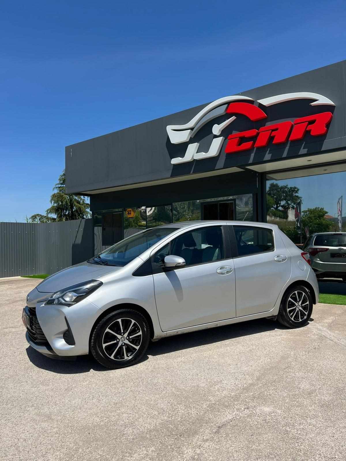 toyota-yaris-2020-gasolina-998cc