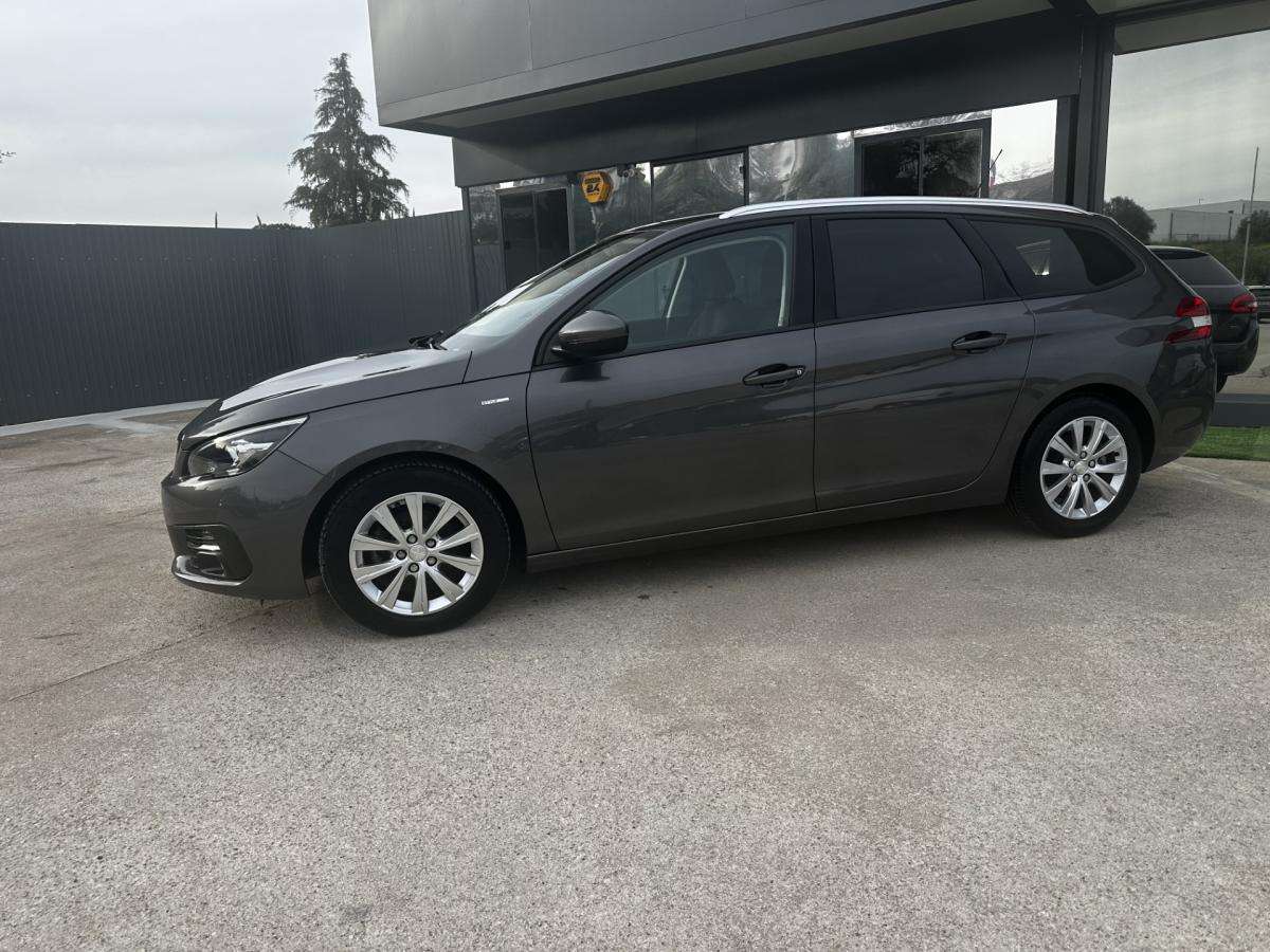 peugeot-308-sw-2019-diesel-1499cc