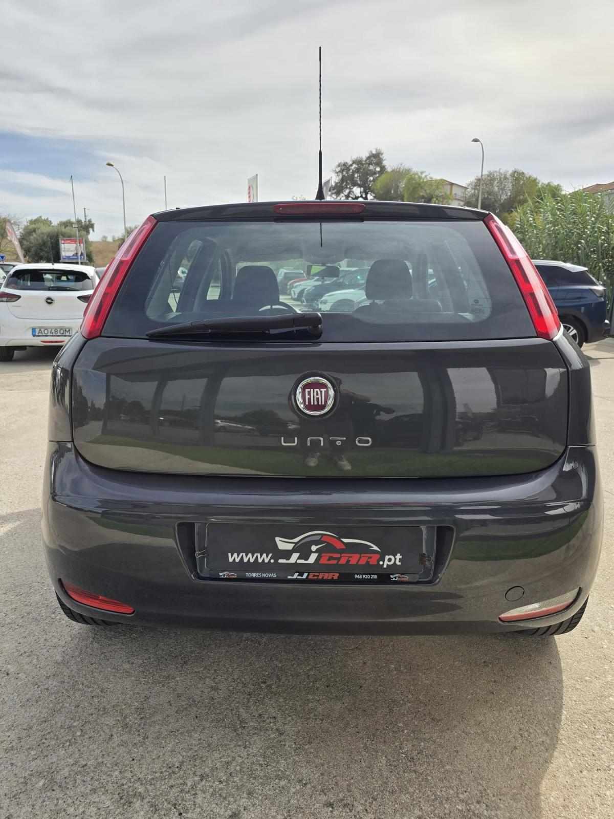 fiat-punto-2015-gasolina-1242cc