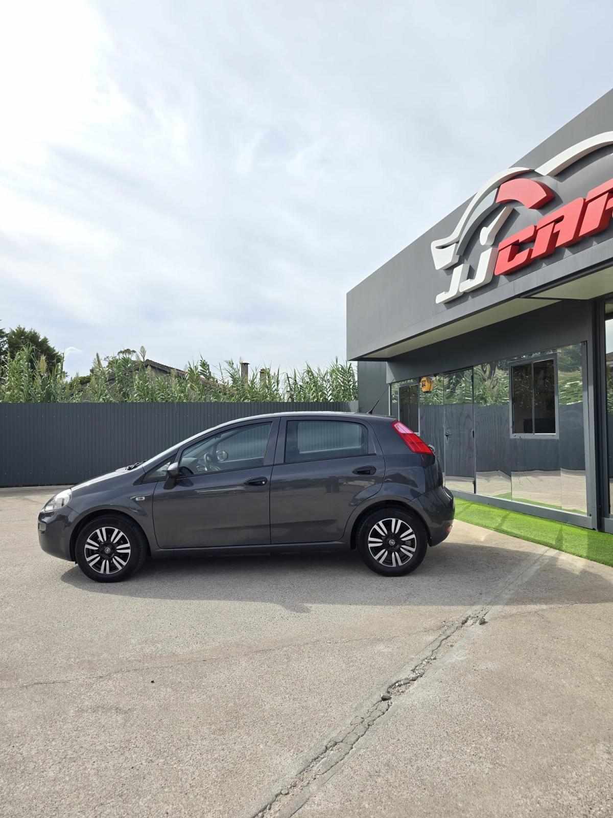 fiat-punto-2015-gasolina-1242cc