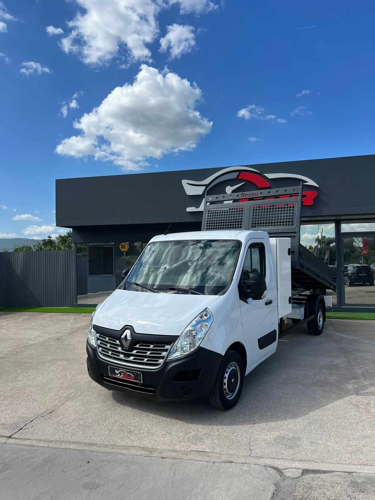 renault-master-2019-diesel-2298cc