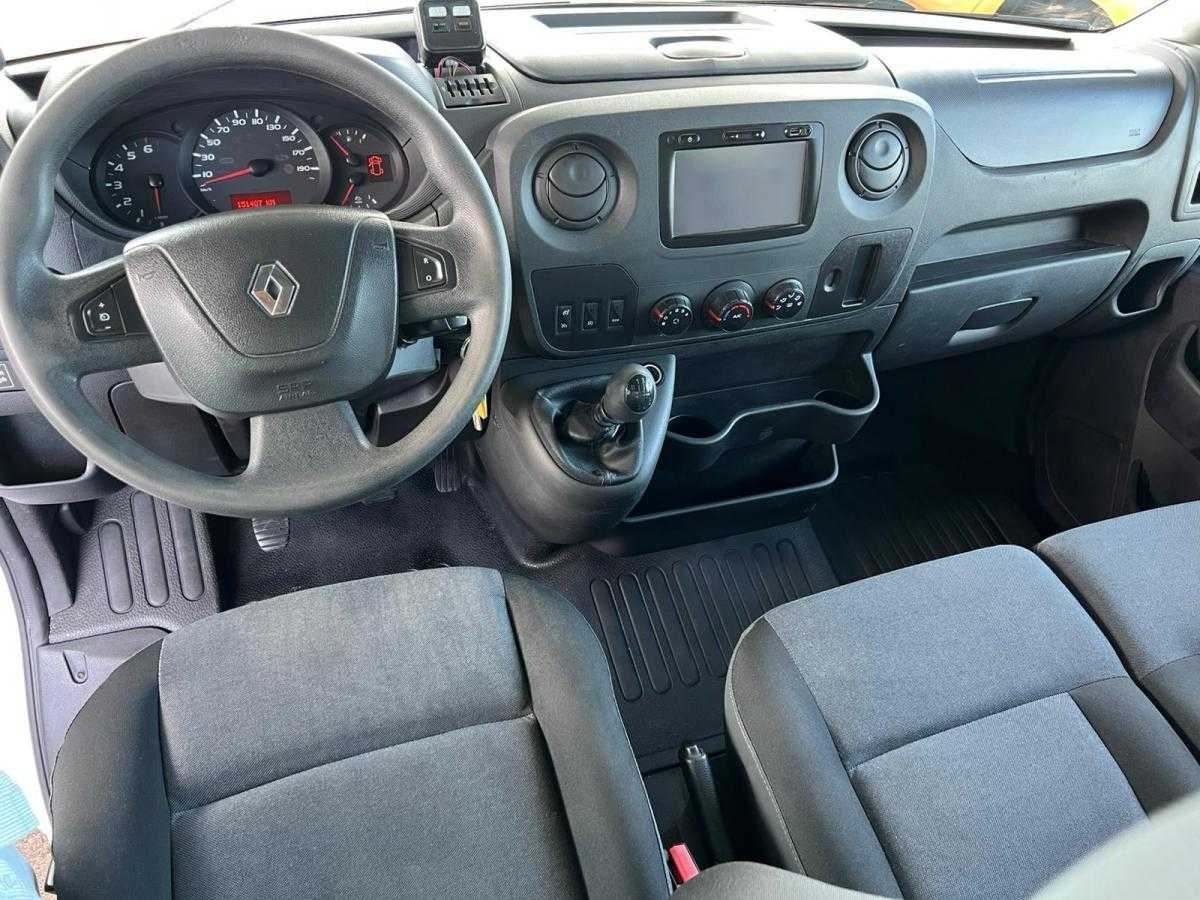 renault-master-2019-diesel-2298cc