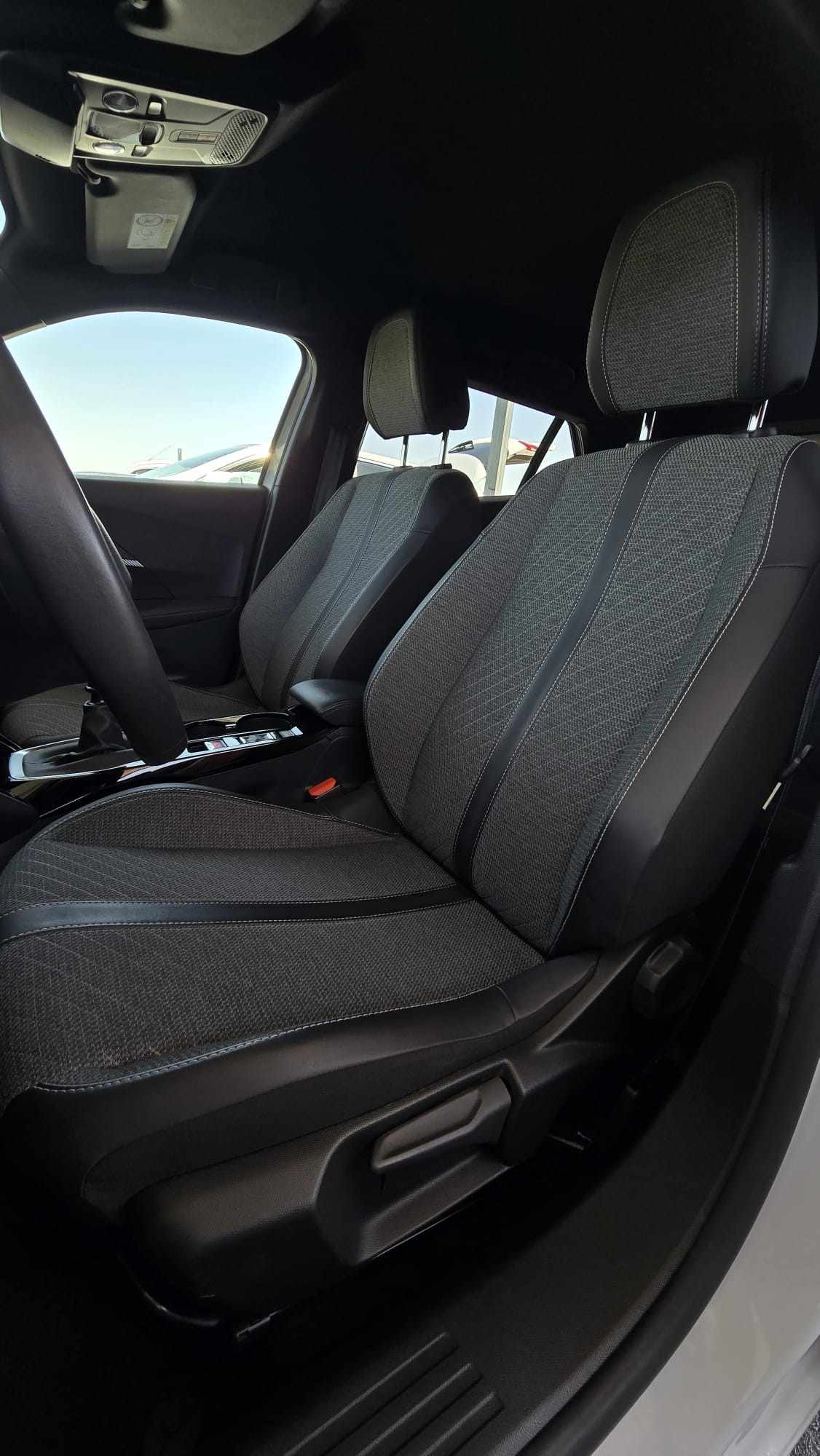 peugeot-2008-2024-gasolina-1199cc