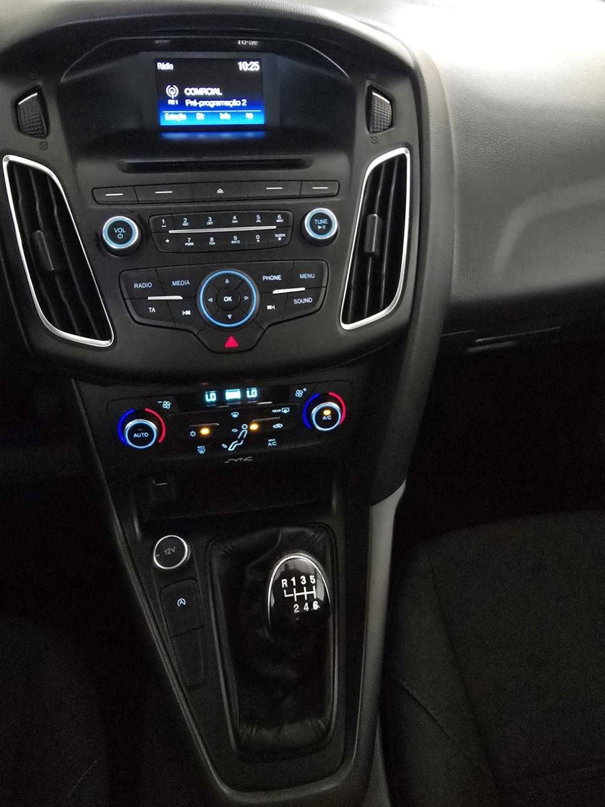 ford-focus-sw-2015-diesel-1499cc