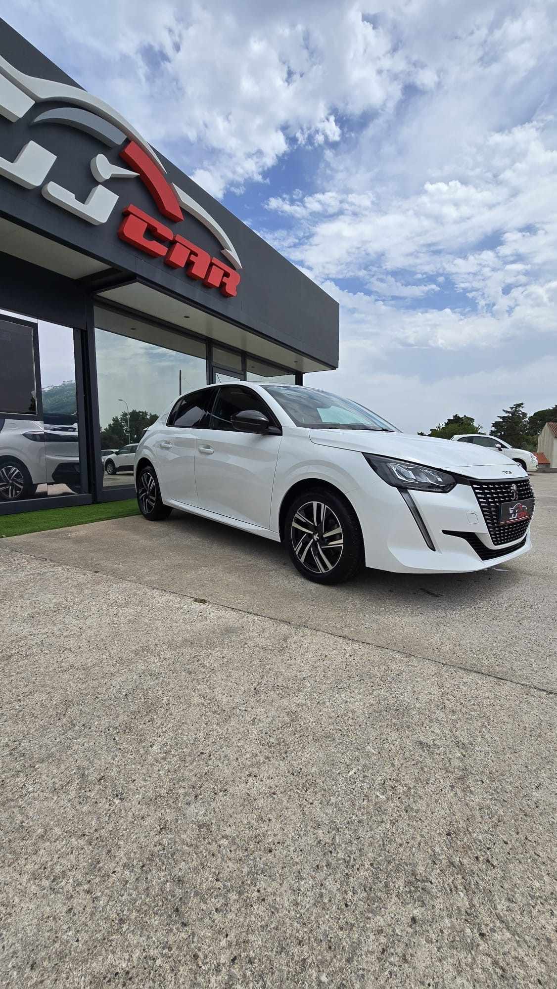 peugeot-208-2021-diesel-1499cc