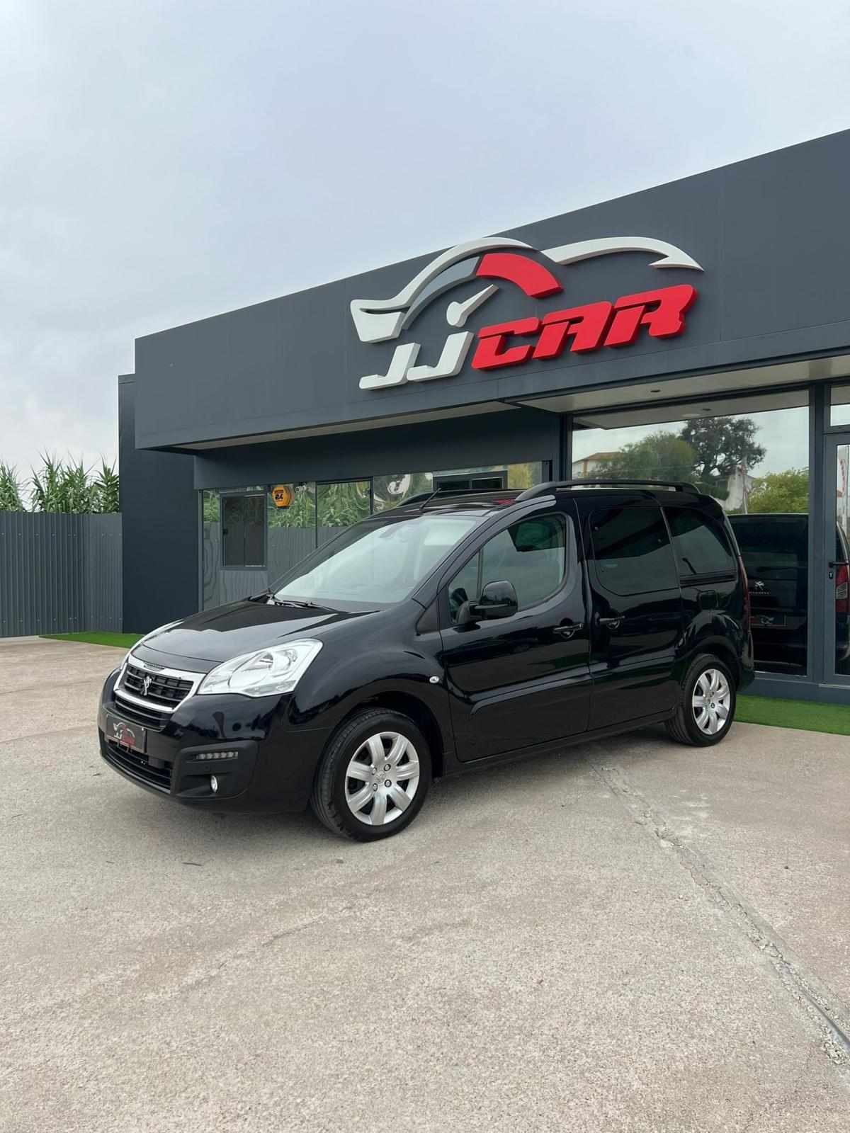 peugeot-partner-2018-gasolina-1199cc