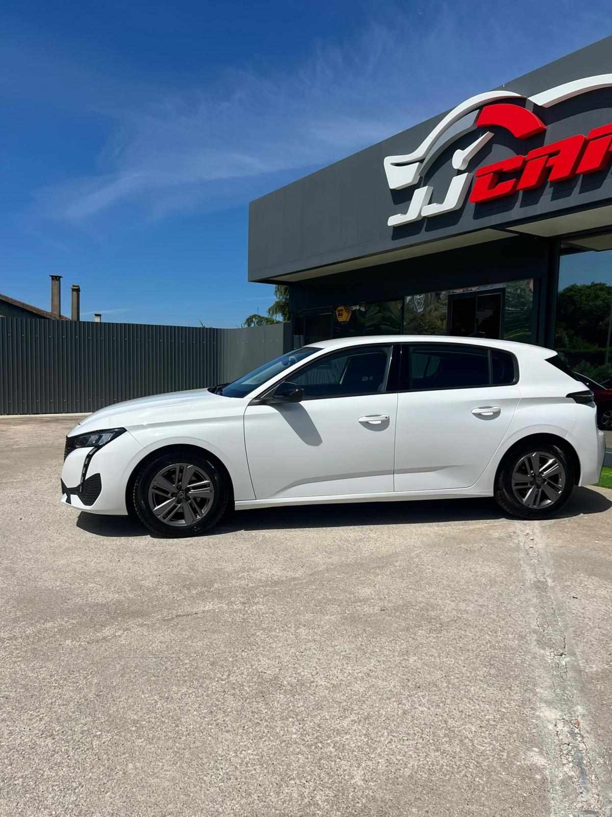 peugeot-308-2022-gasolina-1199cc