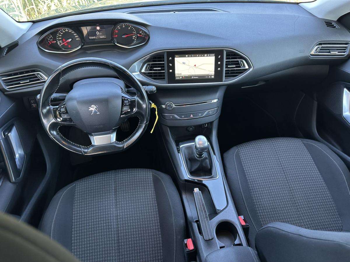 peugeot-308-sw-2017-diesel-1560cc