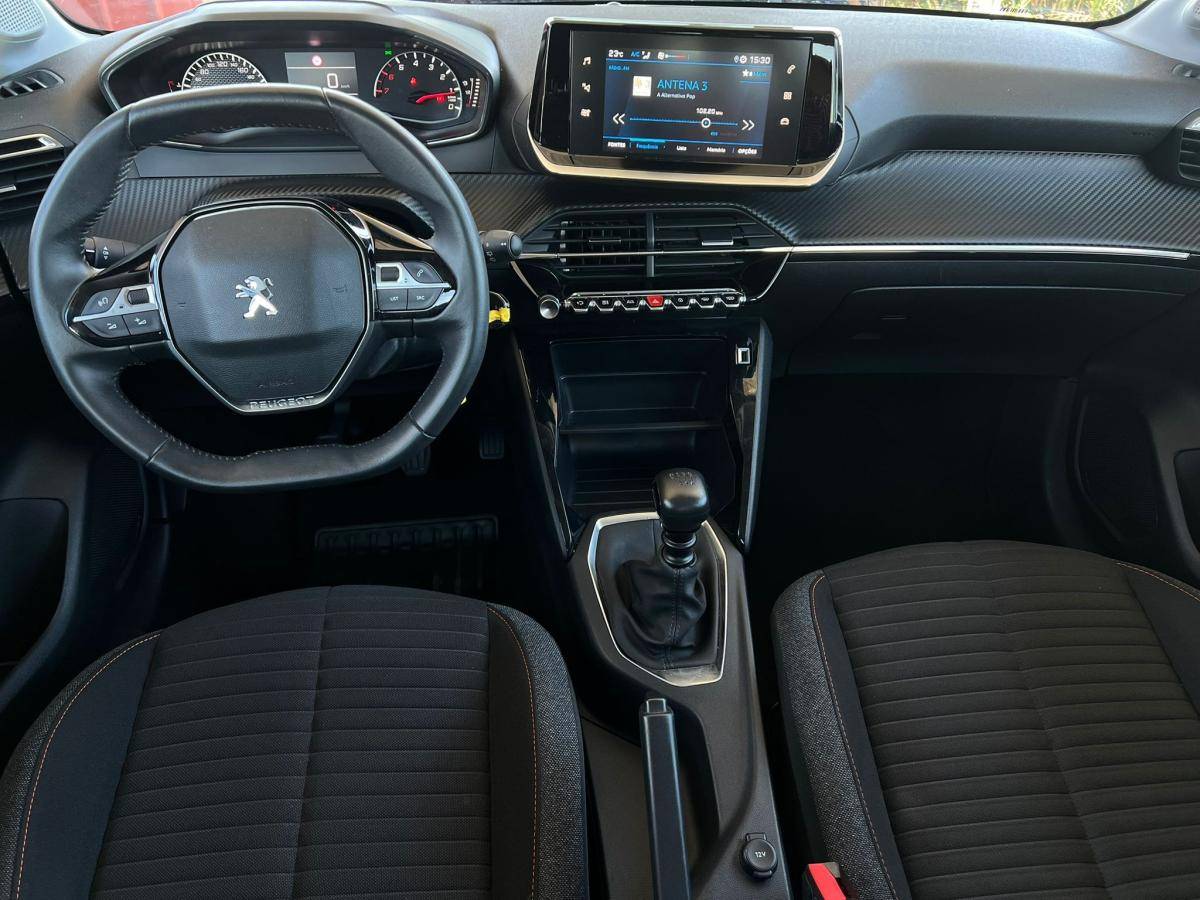 peugeot-208-2022-diesel-1499cc