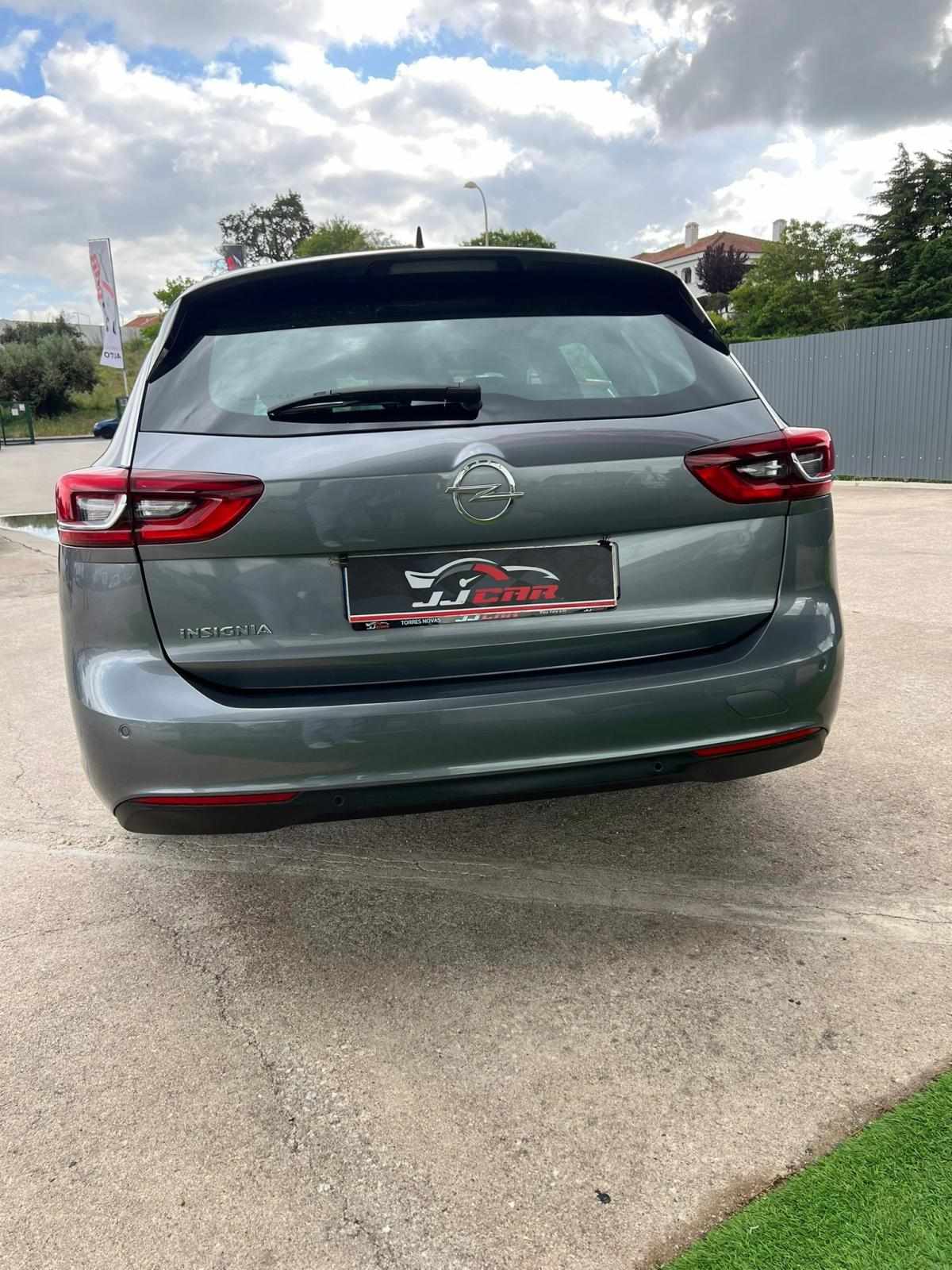 opel-insignia-sports-tourer-2021-diesel-1496cc