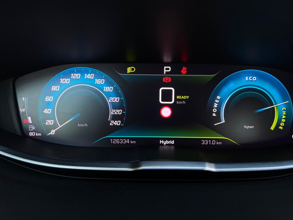 peugeot-3008-2023-hibrido-a-gasolina-1598cc