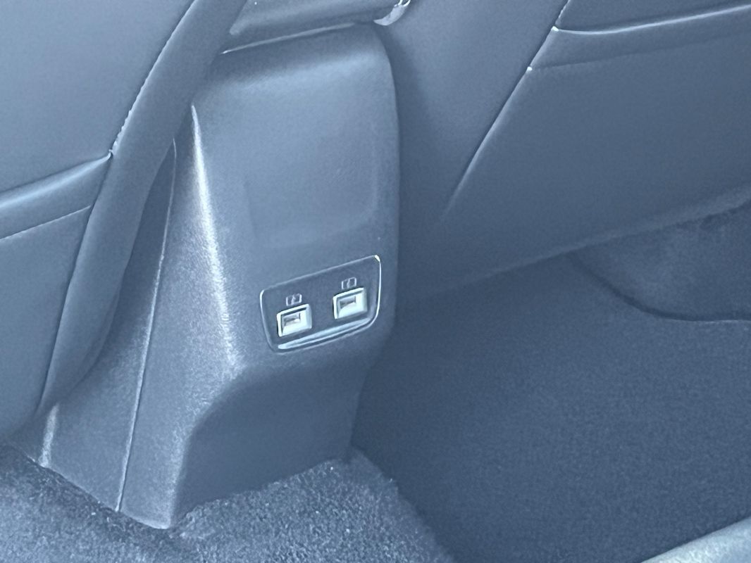peugeot-2008-2021-diesel-1499cc