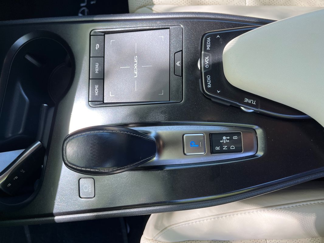 lexus-ux-2020-eletrico-0cc