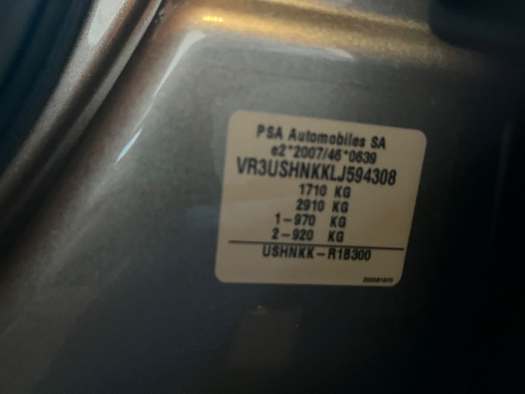 peugeot-2008-2020-gasolina-1199cc