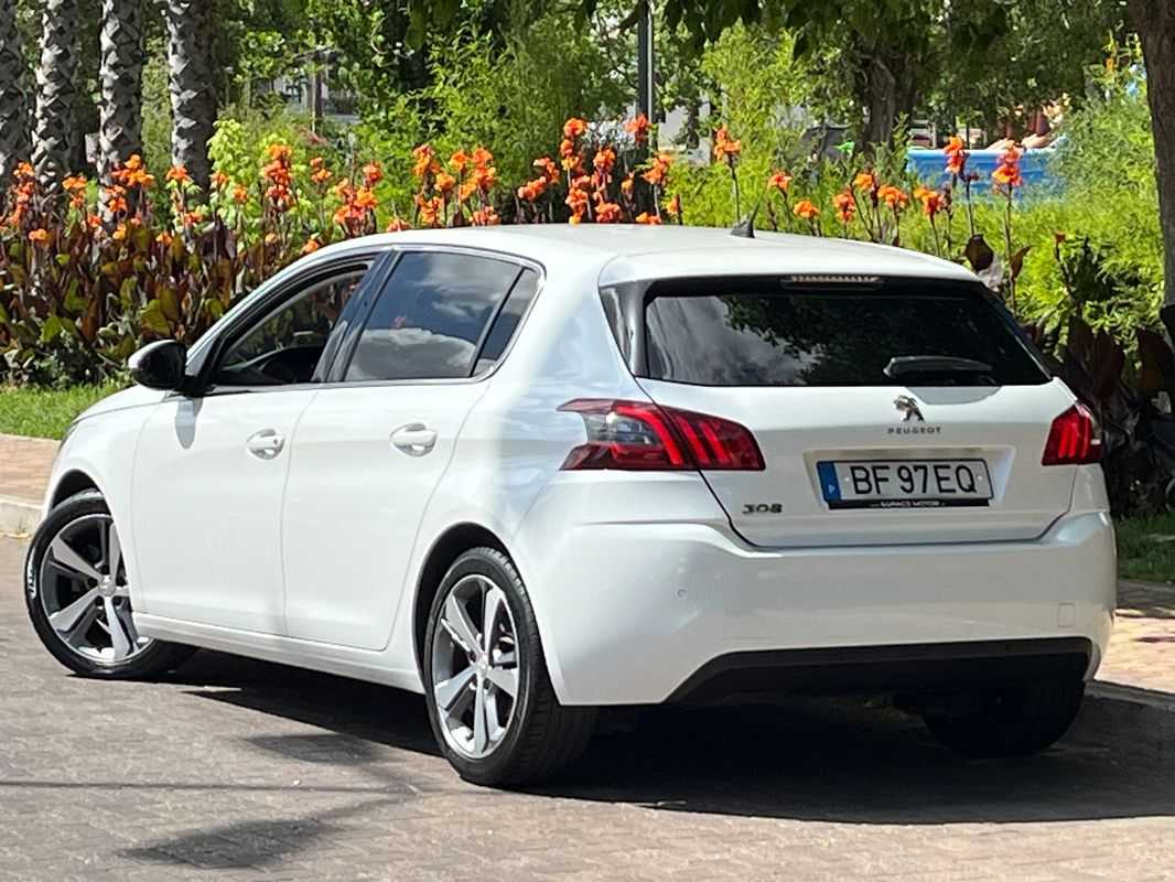 peugeot-308-2018-gasolina-1199cc