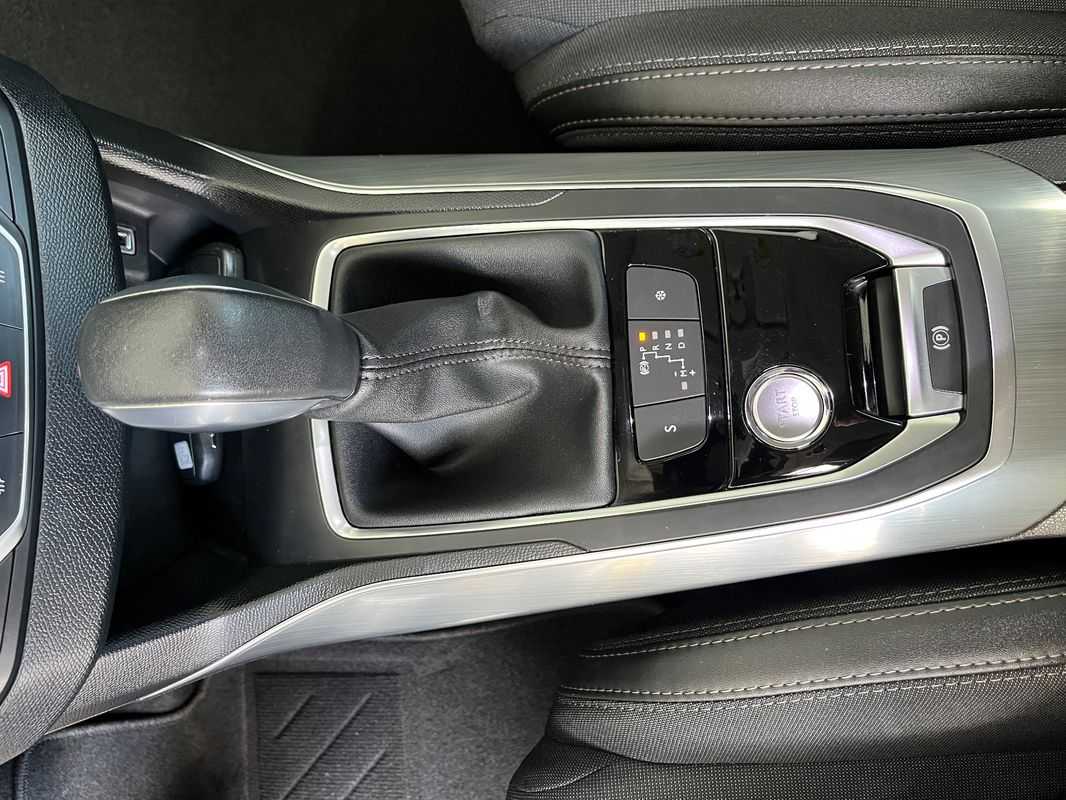 peugeot-308-2018-gasolina-1199cc