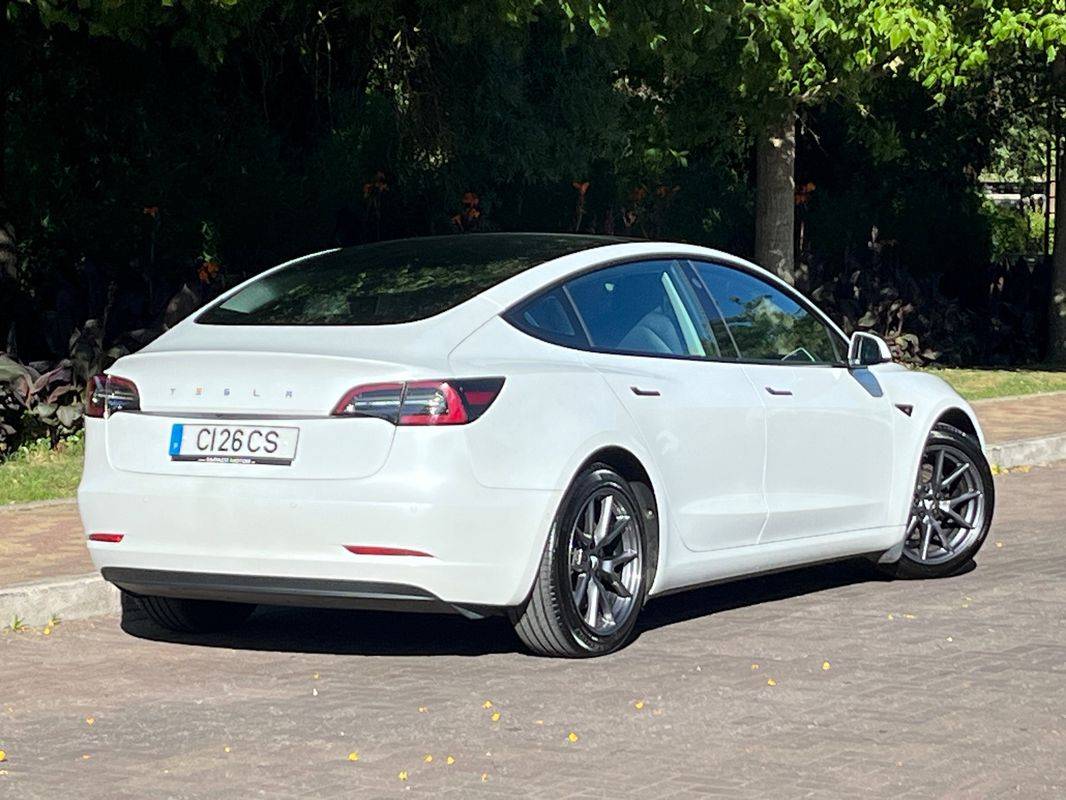 tesla-model-3-2021-eletrico-0cc