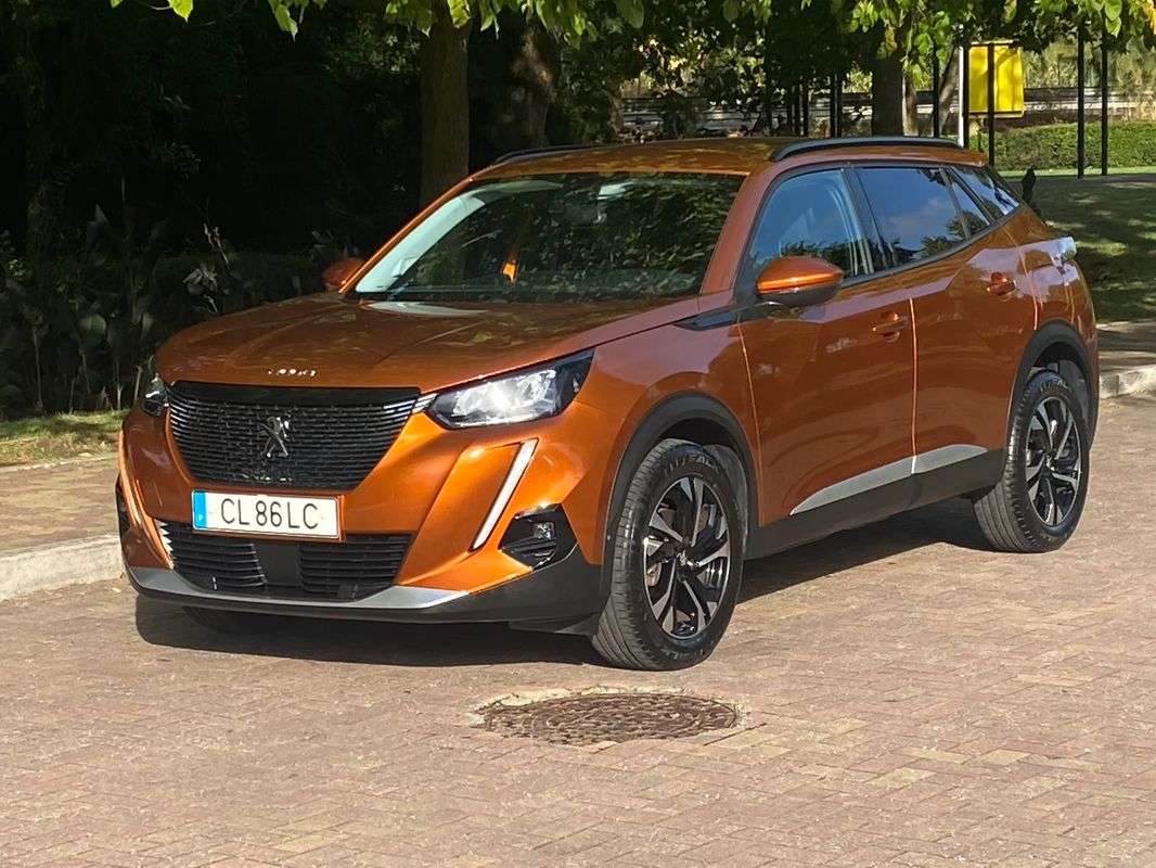 peugeot-2008-2021-gasolina-1199cc