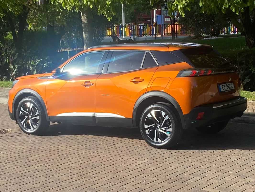 peugeot-2008-2021-gasolina-1199cc