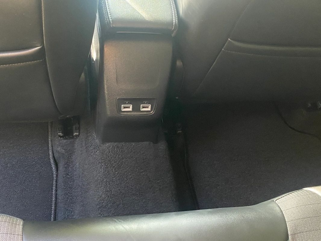 peugeot-2008-2021-gasolina-1199cc