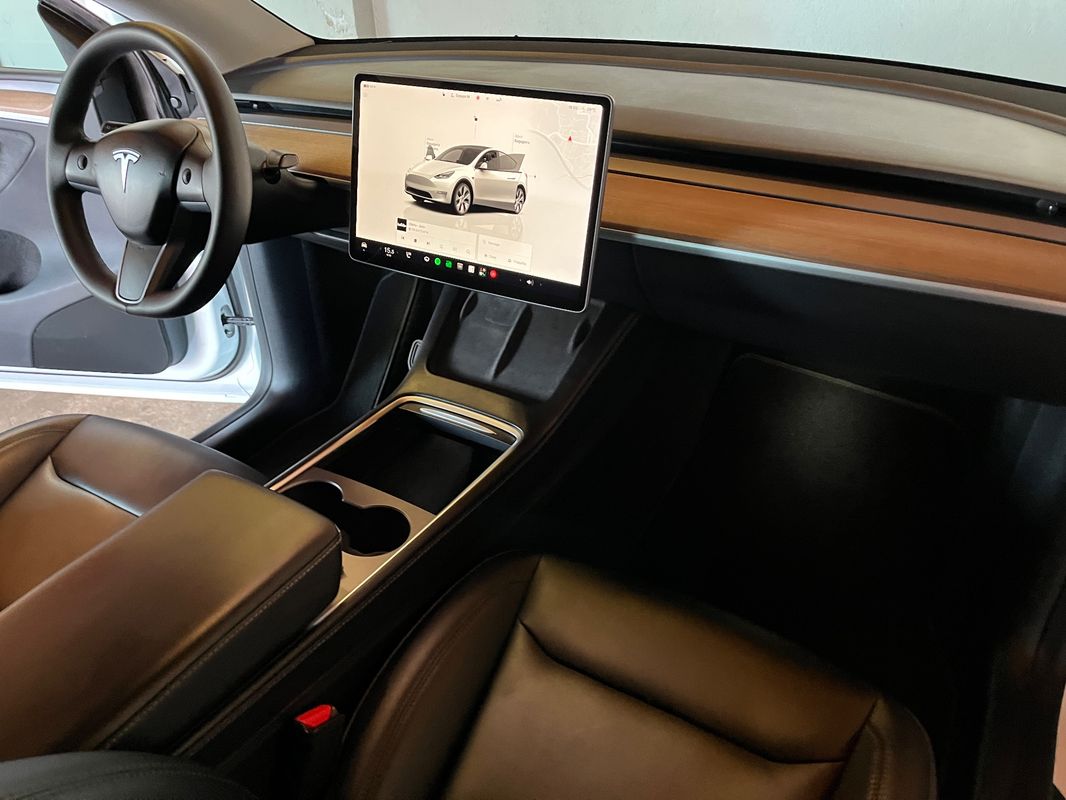 tesla-model-y-2023-eletrico-0cc