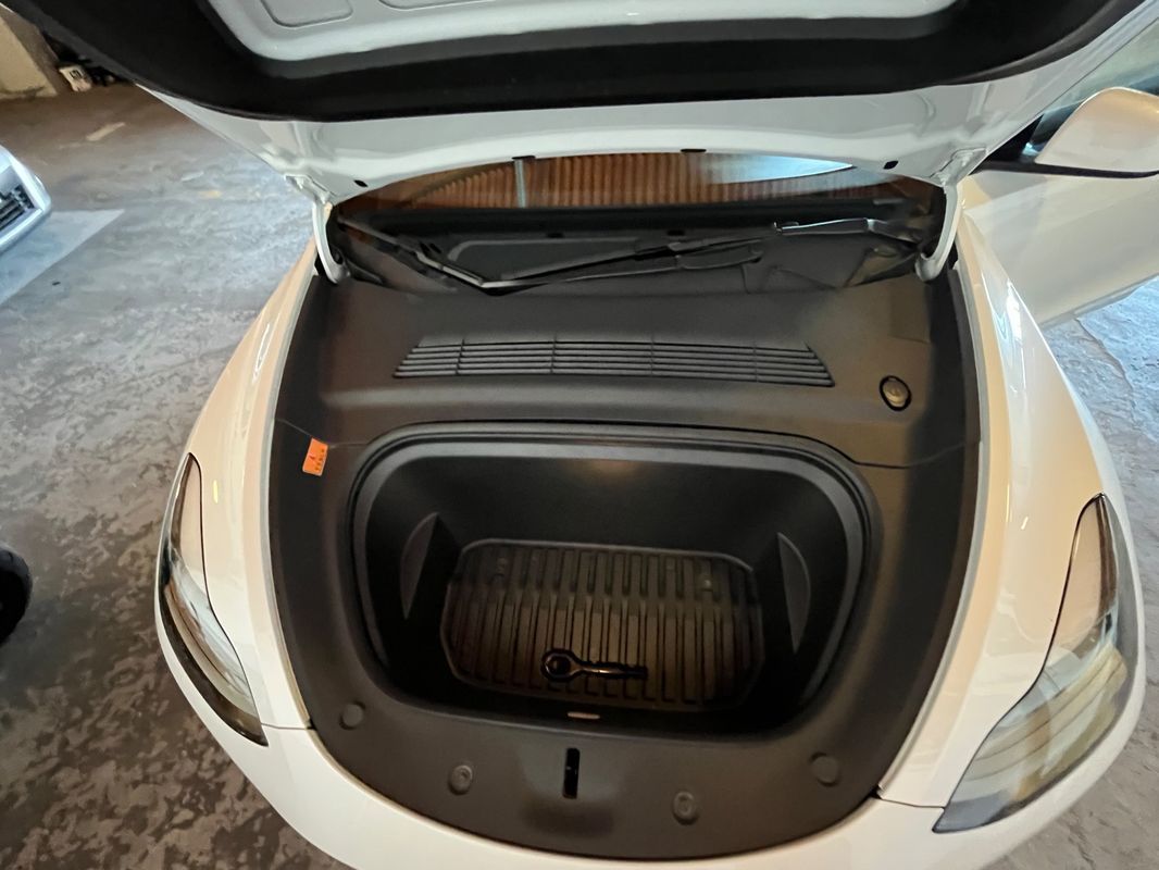 tesla-model-y-2023-eletrico-0cc