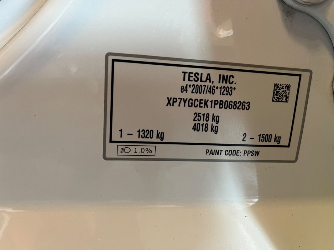 tesla-model-y-2023-eletrico-0cc
