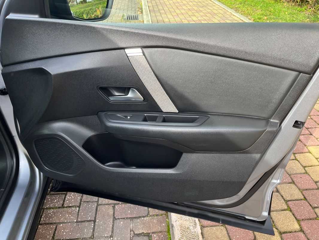 citroen-c4-2021-diesel-1499cc