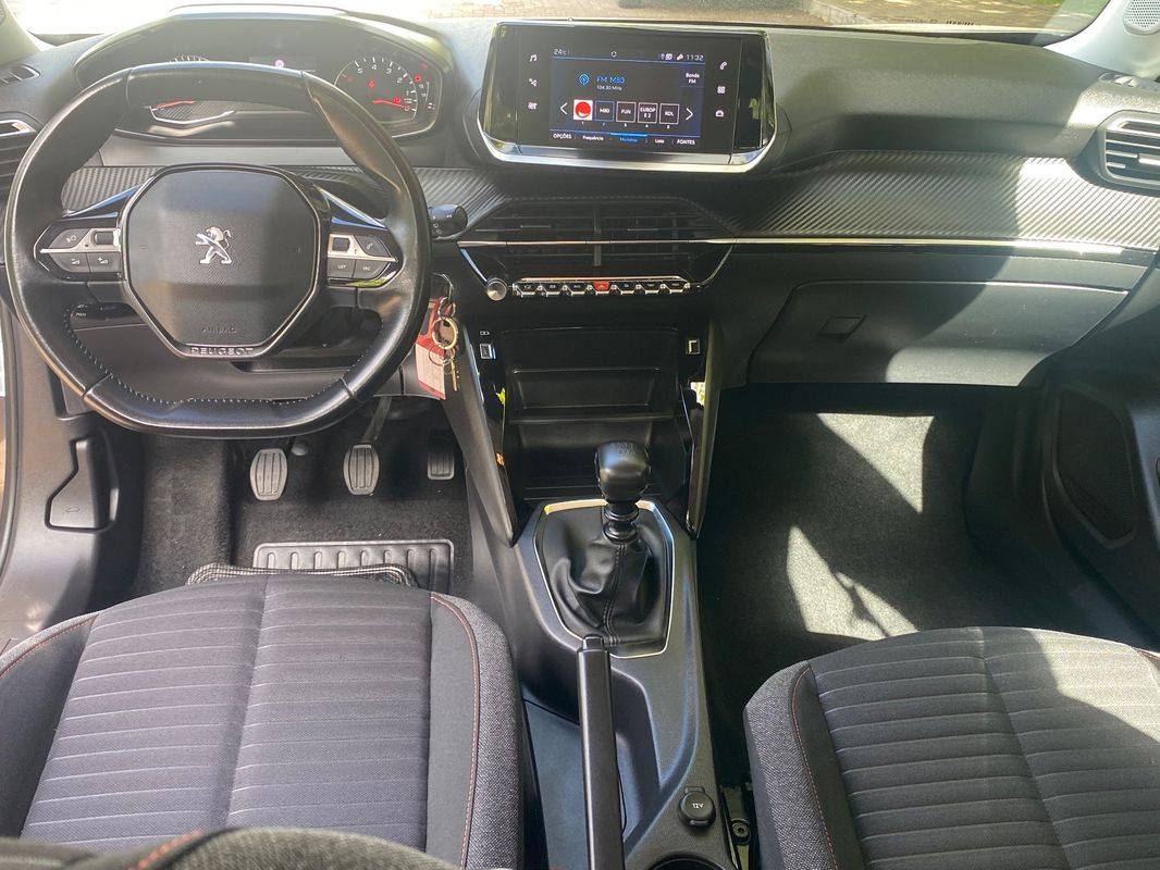 peugeot-2008-2020-gasolina-1199cc