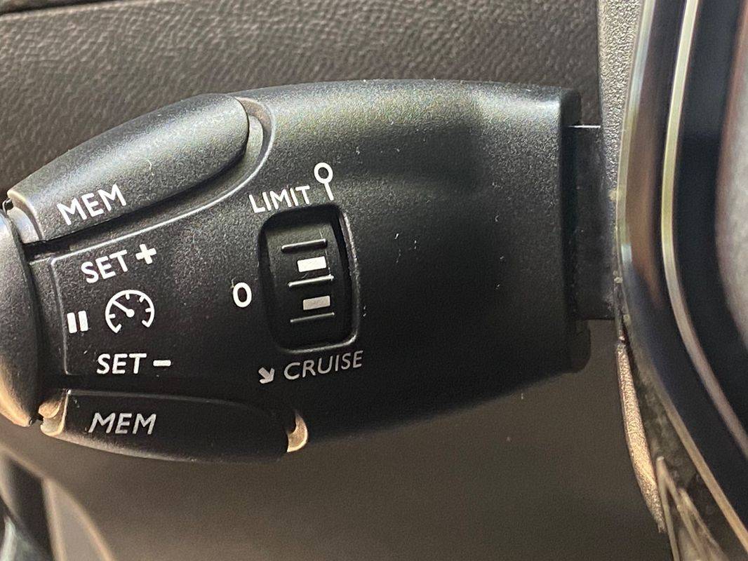 peugeot-2008-2020-gasolina-1199cc