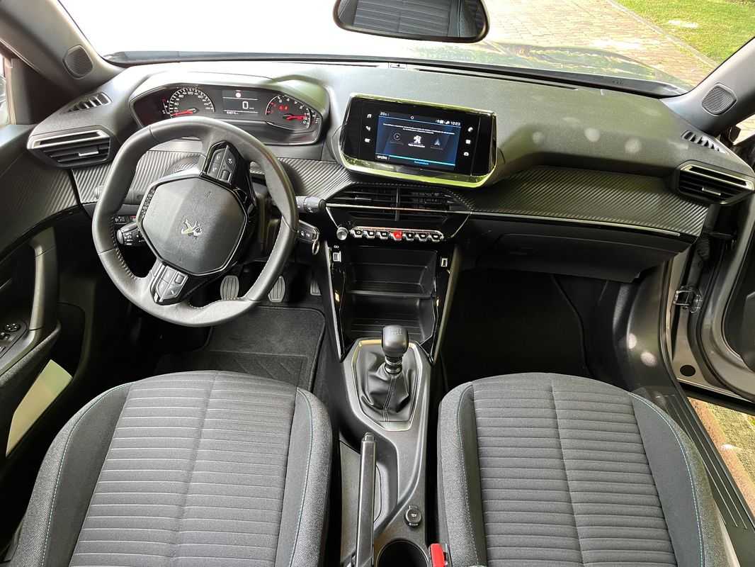 peugeot-2008-2022-gasolina-1199cc