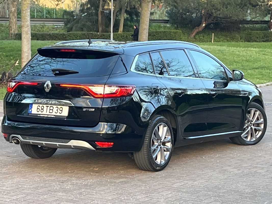 renault-megane-sport-tourer-2017-diesel-1598cc