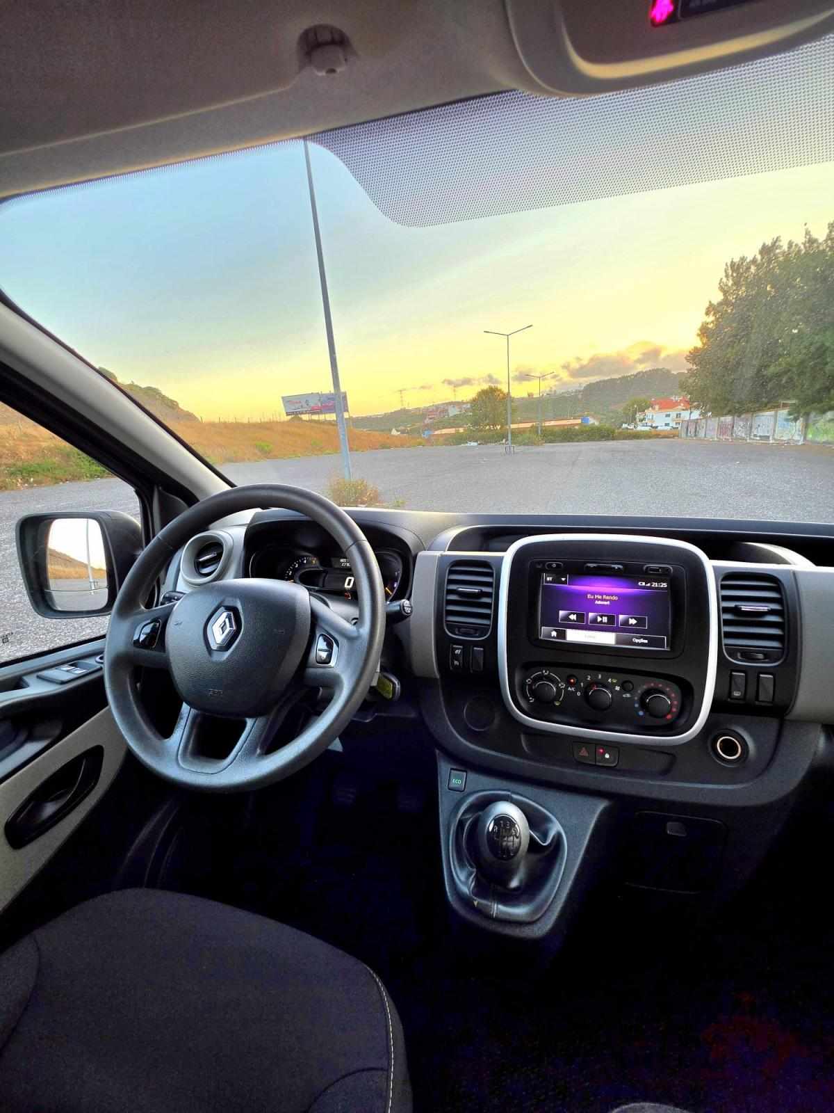 renault-trafic-2015-diesel-1598cc