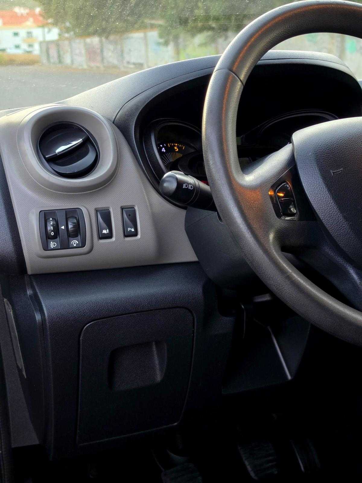 renault-trafic-2015-diesel-1598cc