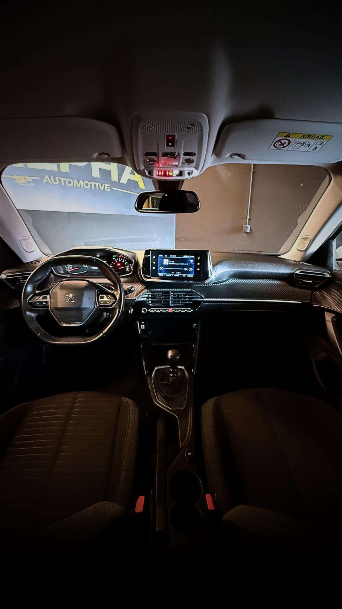 peugeot-2008-2021-gasolina-1199cc