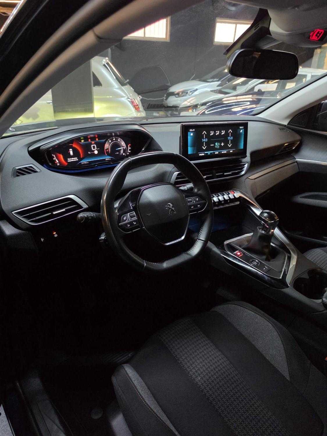 peugeot-3008-2022-gasolina-1199cc