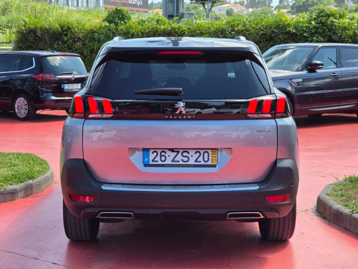 peugeot-5008-2020-diesel-1499cc