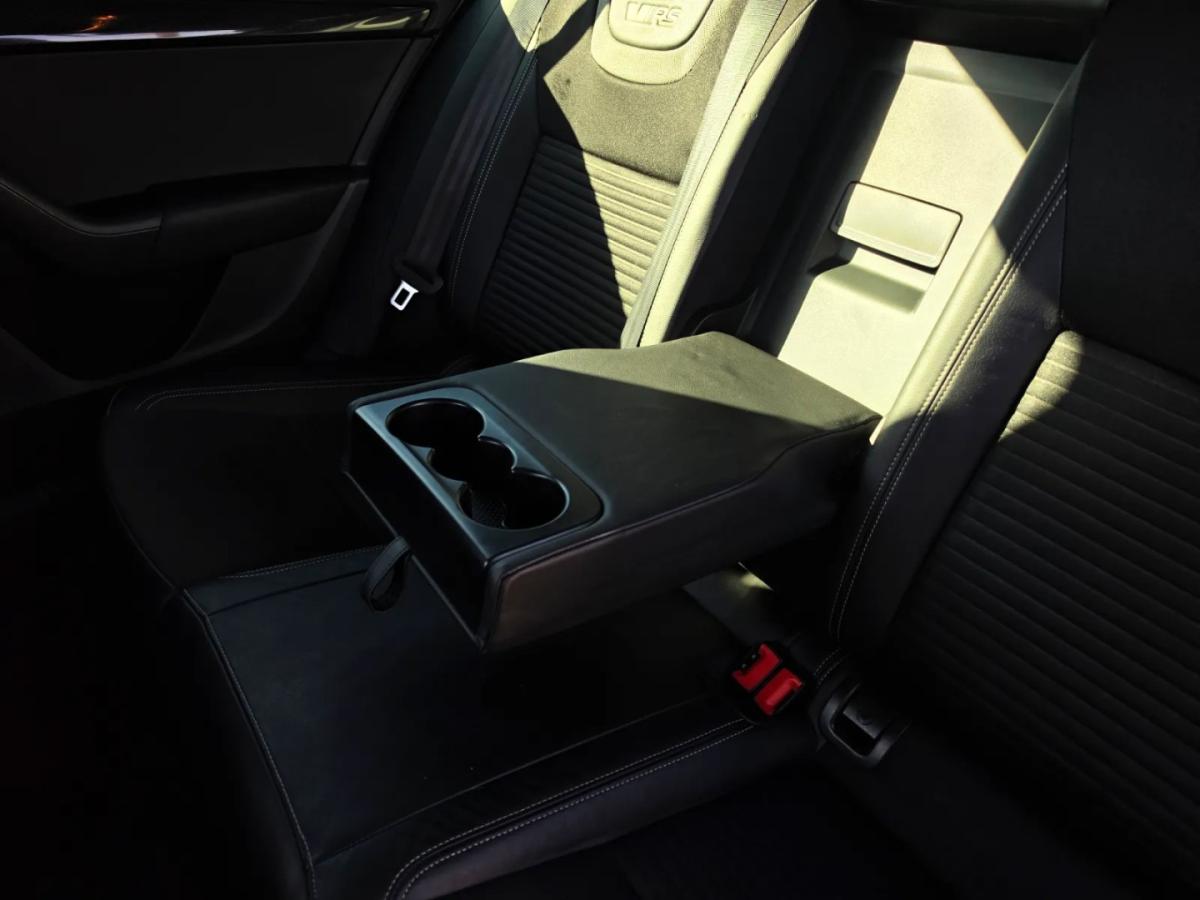 skoda-octavia-2016-diesel-1968cc