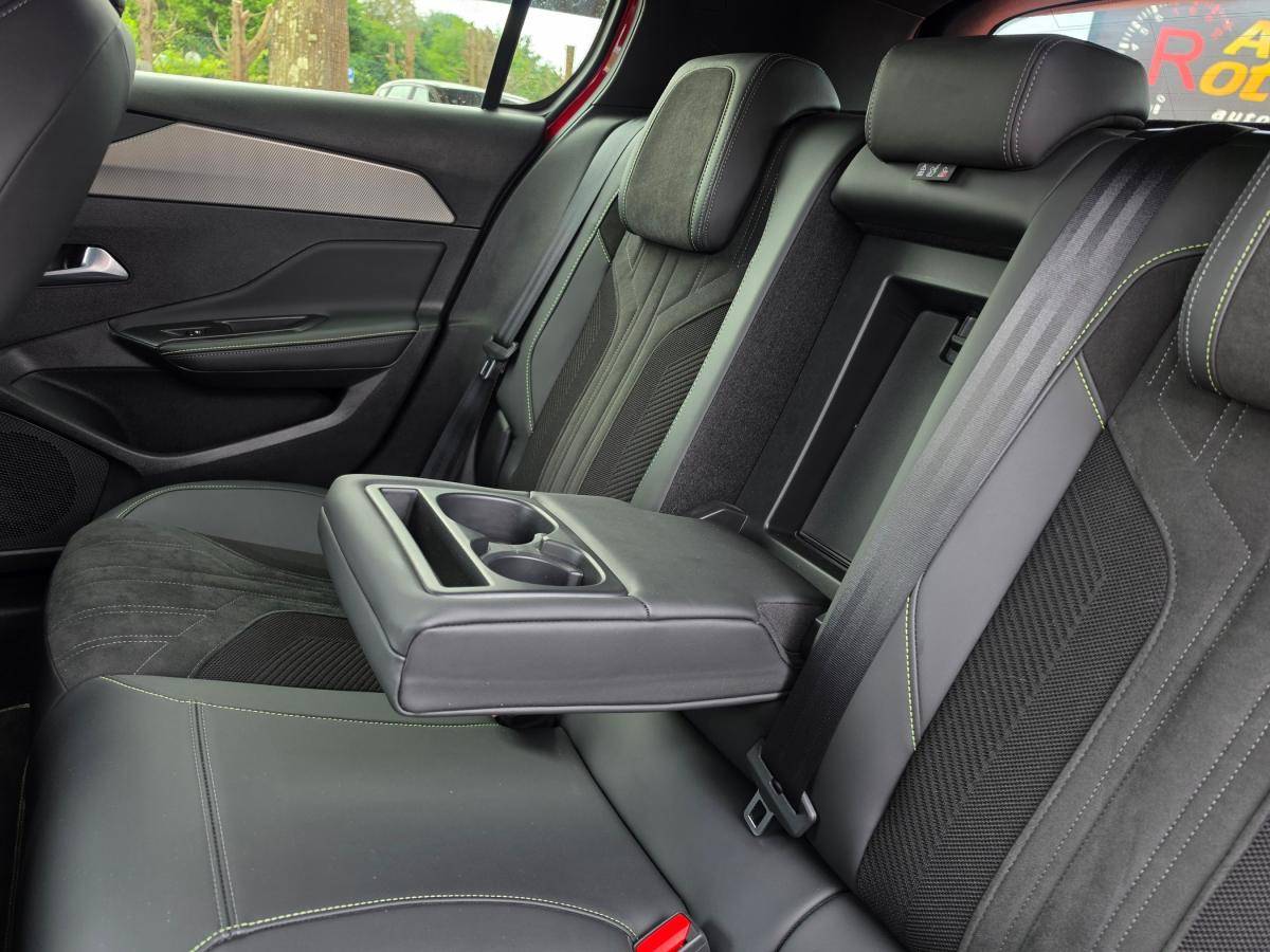 peugeot-308-2022-gasolina-1199cc
